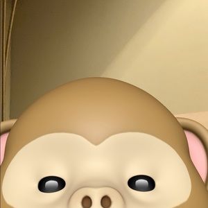 Meet your Posher, Layla